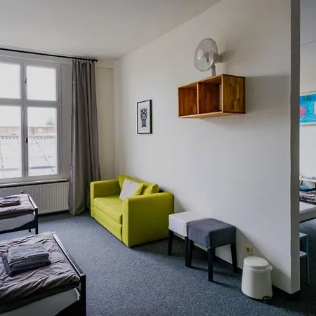 Klassmo Kulturcafe&gaestehaus Mit Kulturwerkstatt Luckenwalde