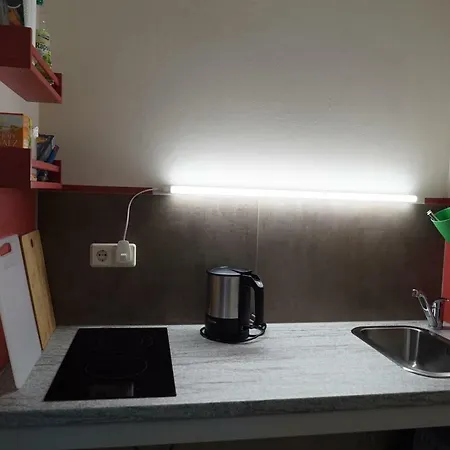 Apartment Klassmo Kulturcafe&gaestehaus Mit Kulturwerkstatt *