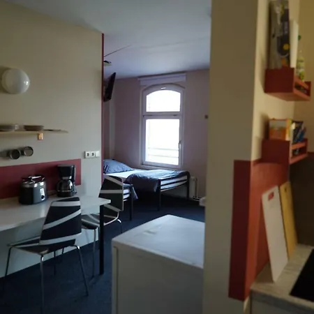 Klassmo Kulturcafe&gaestehaus Mit Kulturwerkstatt Apartment