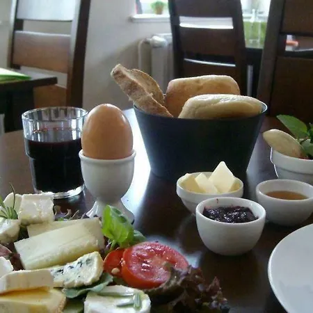 Apartment Klassmo Kulturcafe&gästehaus Mit Kulturwerkstatt