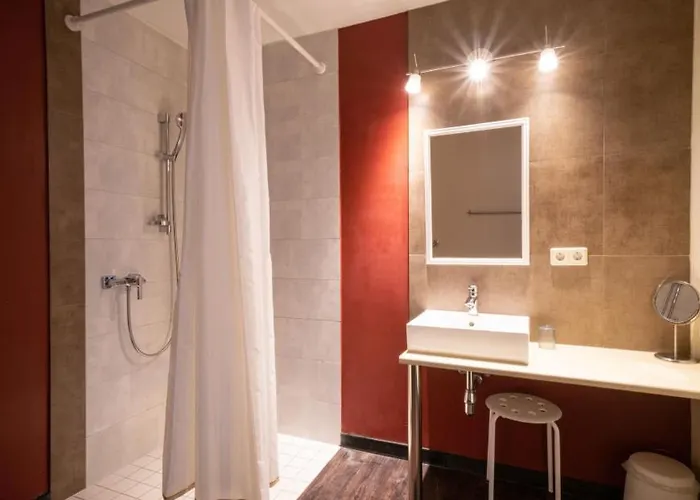 Daire Klassmo Kulturcafe&gaestehaus Mit Kulturwerkstatt