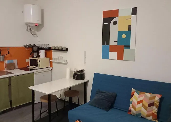 Klassmo Kulturcafe&gaestehaus Mit Kulturwerkstatt *