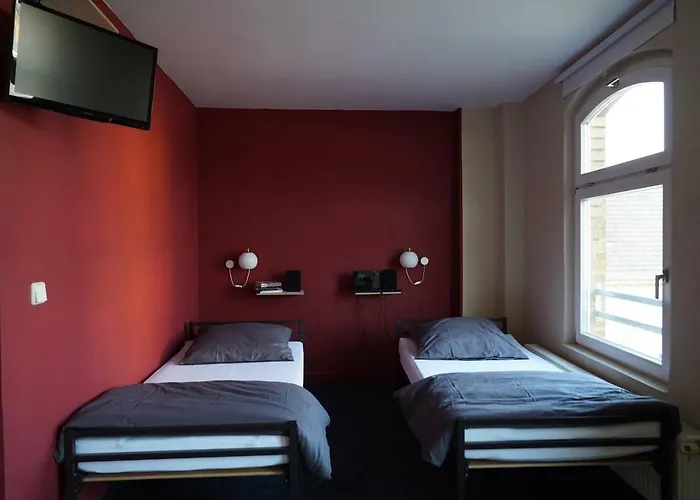 Klassmo Kulturcafe&gaestehaus Mit Kulturwerkstatt *