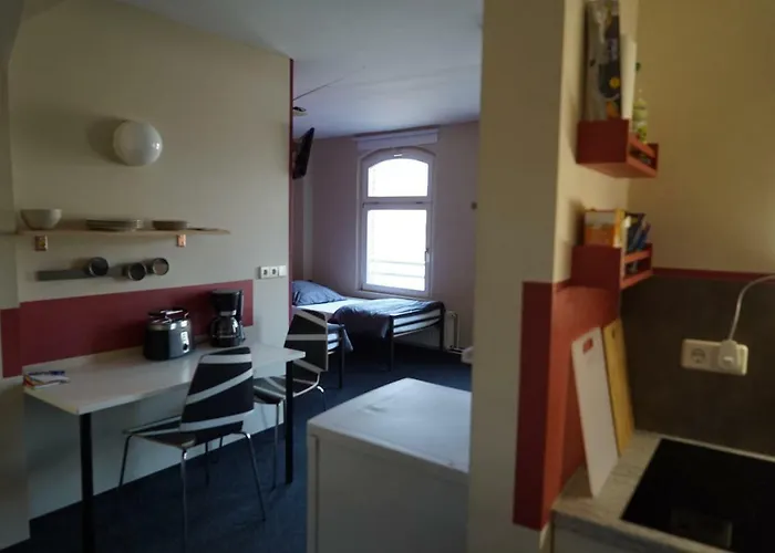 Klassmo Kulturcafe&gaestehaus Mit Kulturwerkstatt Daire